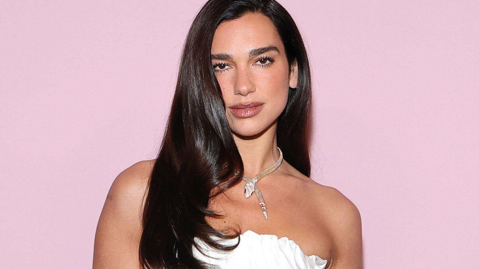 Big Hair Is Back: How to Master Modern Volume