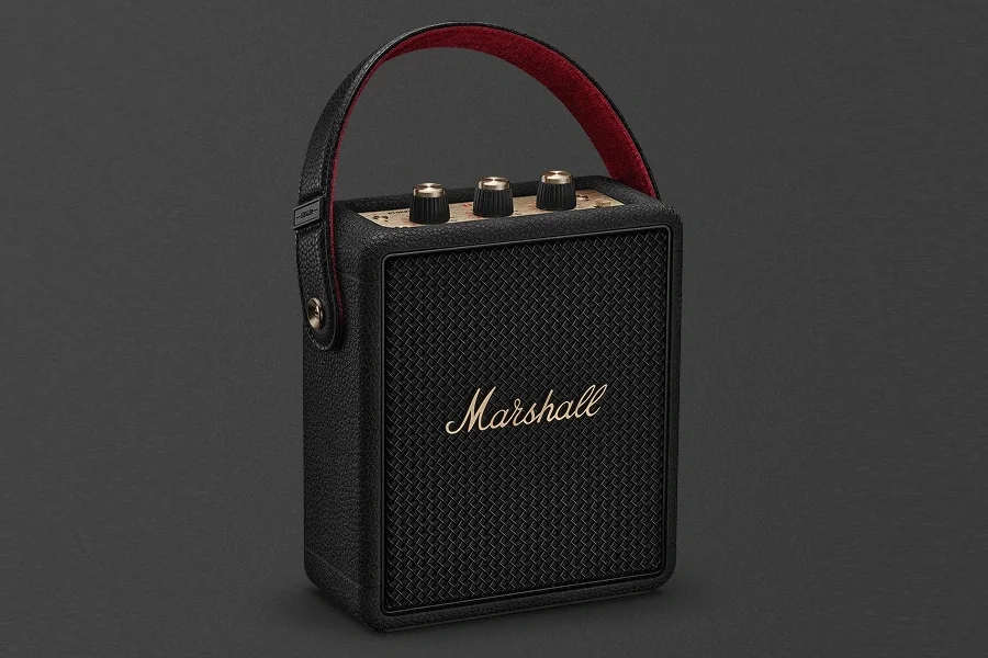 Marshall Stockwell III Puts a Replaceable Battery at the Center of Premium Portability