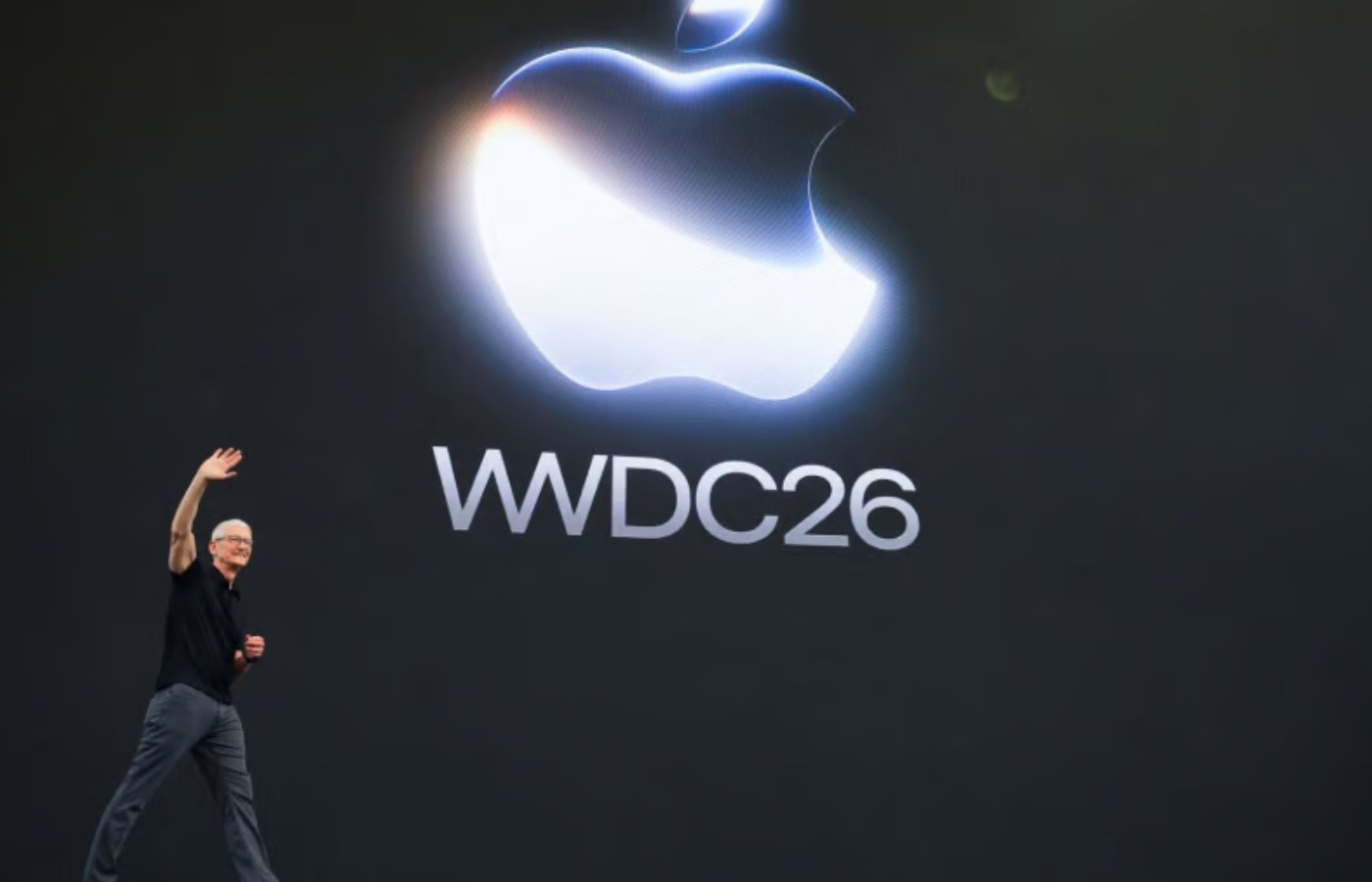 Apple’s Dramatically Smarter Siri AI Redesign Explained