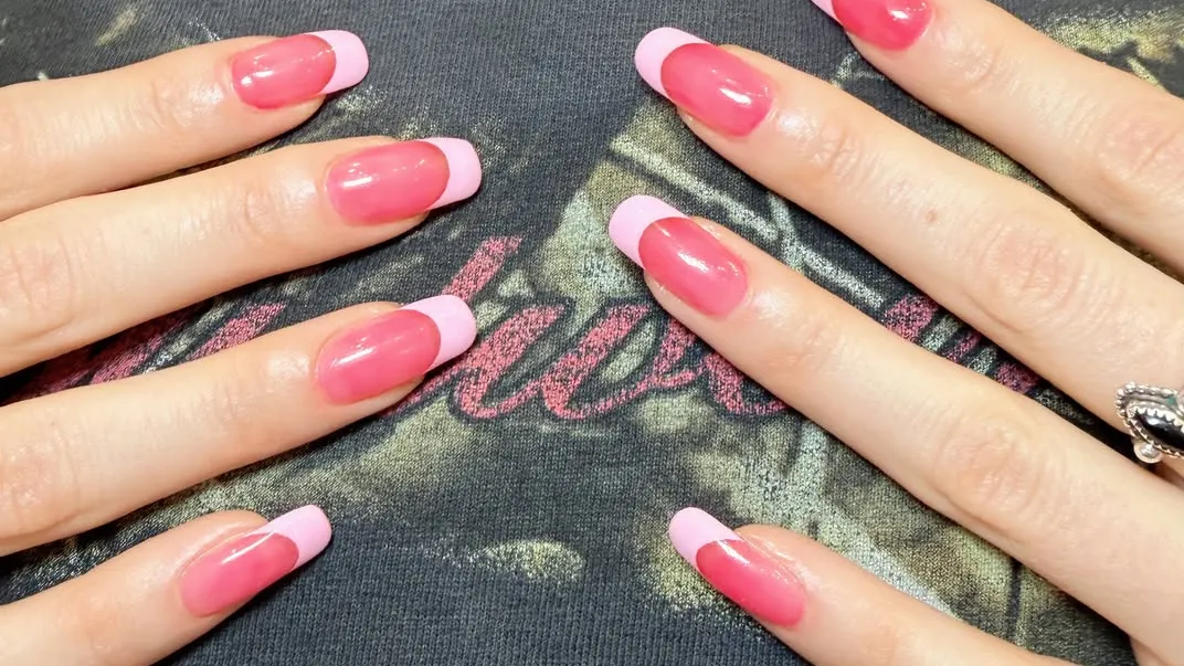 The French Pedicure Is Back With a Glamorous Makeover