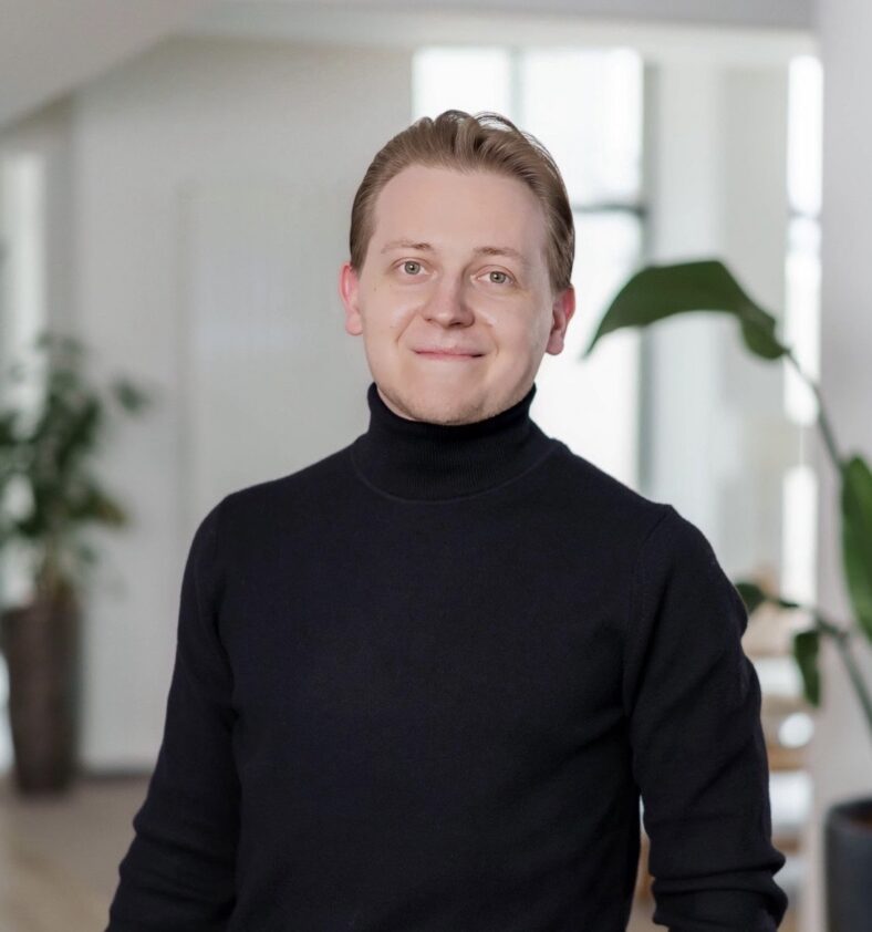 How Specialized Software Platforms Are Breaking Into Established Markets