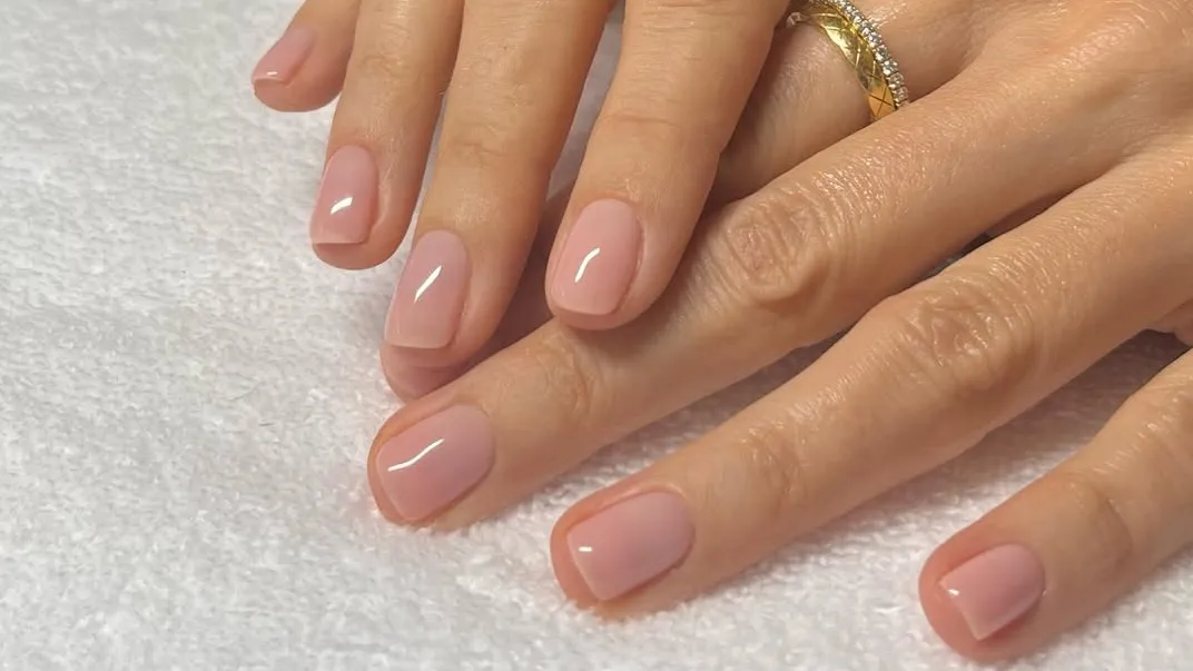 Soap, Milk, and Jelly Nails: The Fresh Minimalist Manicure For Summer