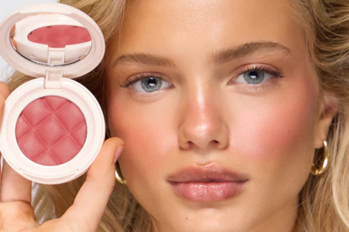 Buildable Bronzers and Blushes for a Natural, Sunkissed Glow