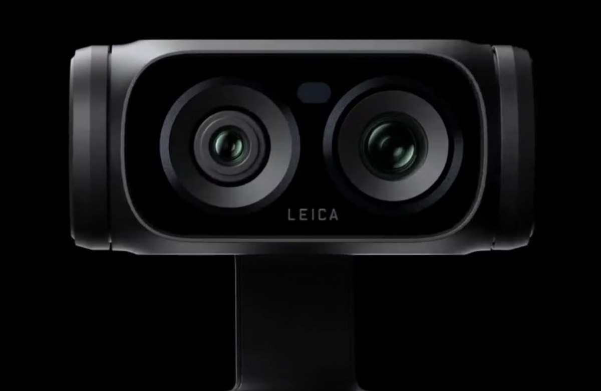 Insta360 Luna Ultra vs DJI Osmo Pocket 4: Leica Optics Take on a Gimbal Icon