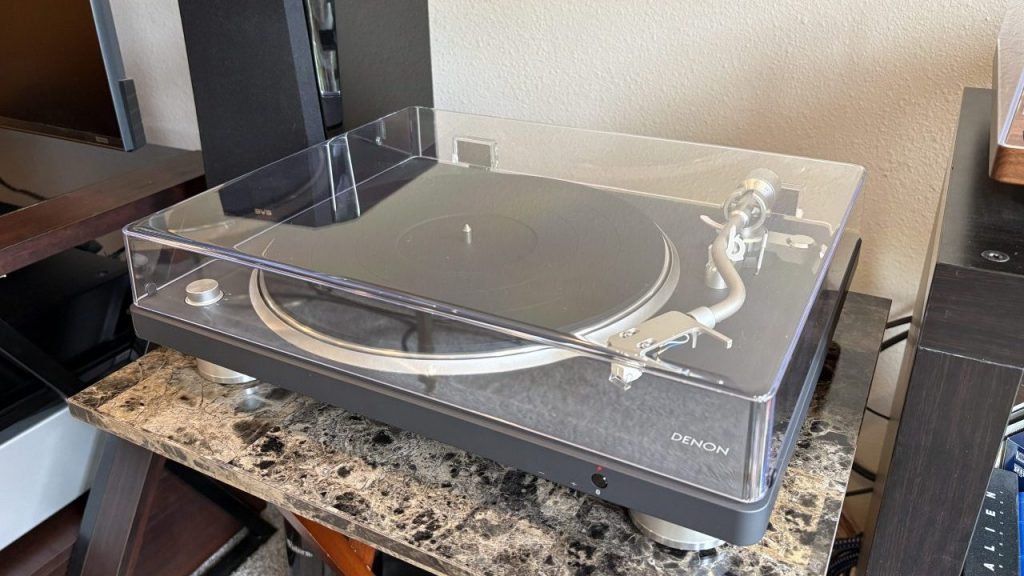 Denon DP-500BT Review: Does Bluetooth Belong on a High-Fidelity Turntable?