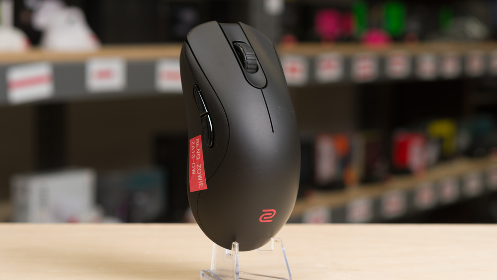 Why Lightweight Symmetrical Gaming Mice Deserve a Second Chance