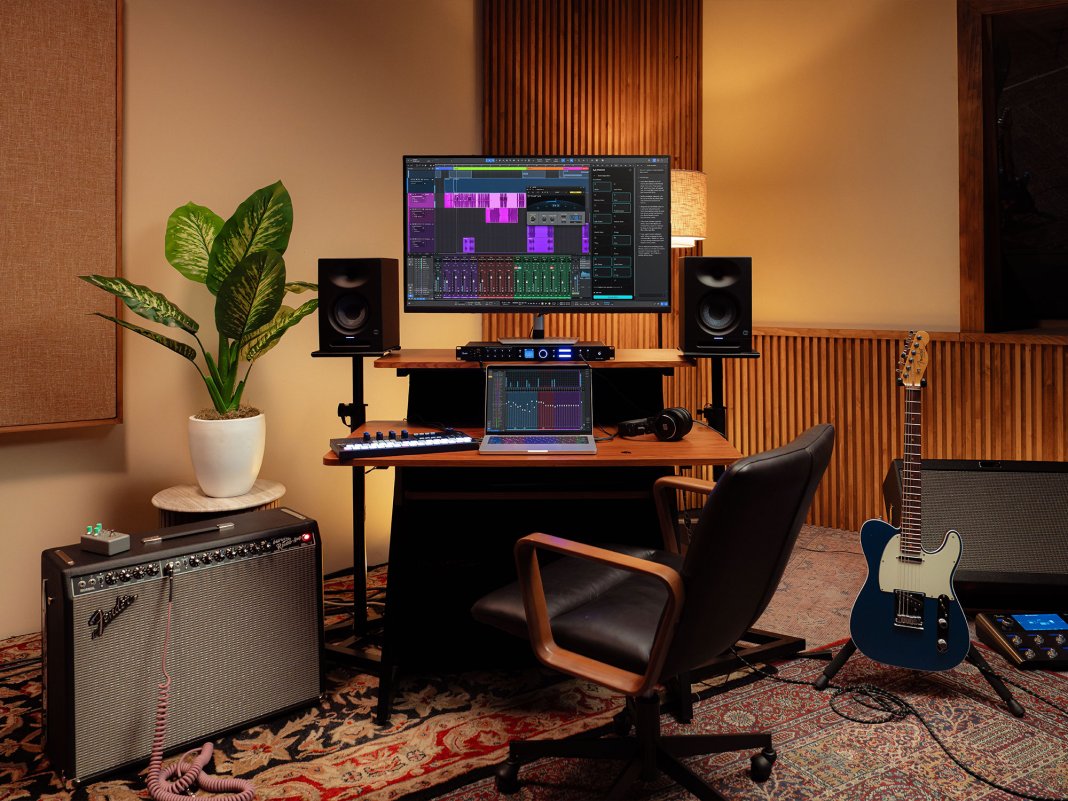 Fender Studio Pro 8.1 and Prophet~5 Plugin Reimagine Classic Music Production