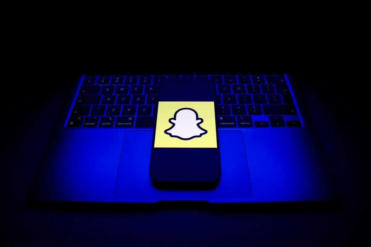 Snapchat Tightens Teen Privacy: What Under-16 Users and Parents Should Know