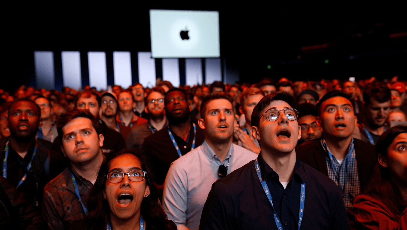 How Apple’s Privacy-First AI Strategy Is Reshaping Developer Expectations