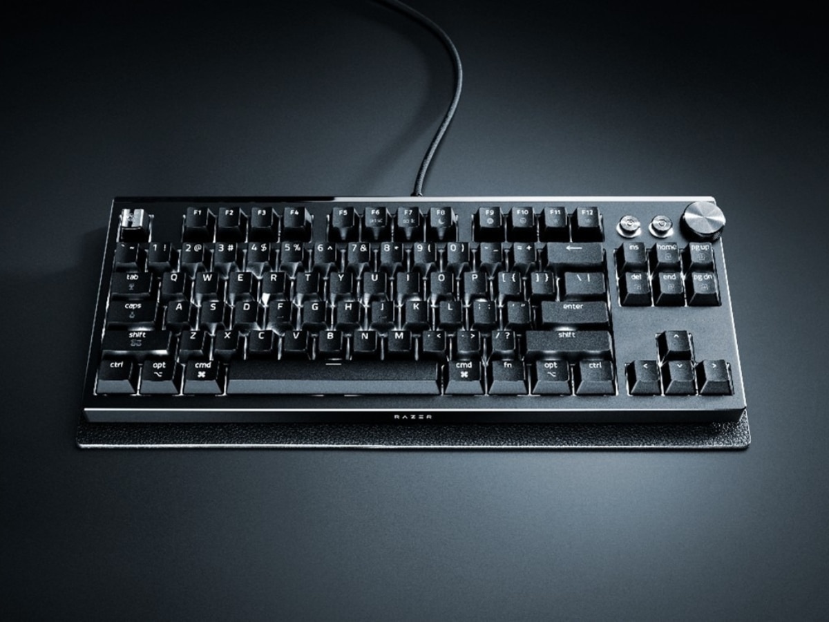 Five Premium Gaming Keyboards Battle for High-Tech Supremacy