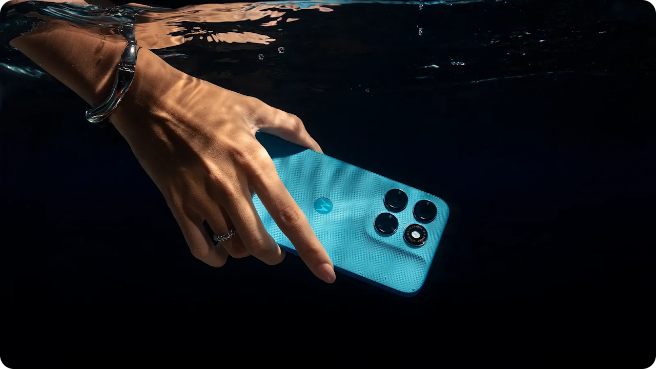 Moto G Max Pairs 200MP Camera and 5,000-Nit Screen with Rugged Shell
