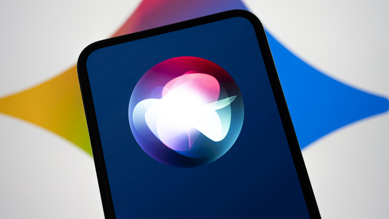 Why Apple’s Measured AI Strategy Could Beat the Hype