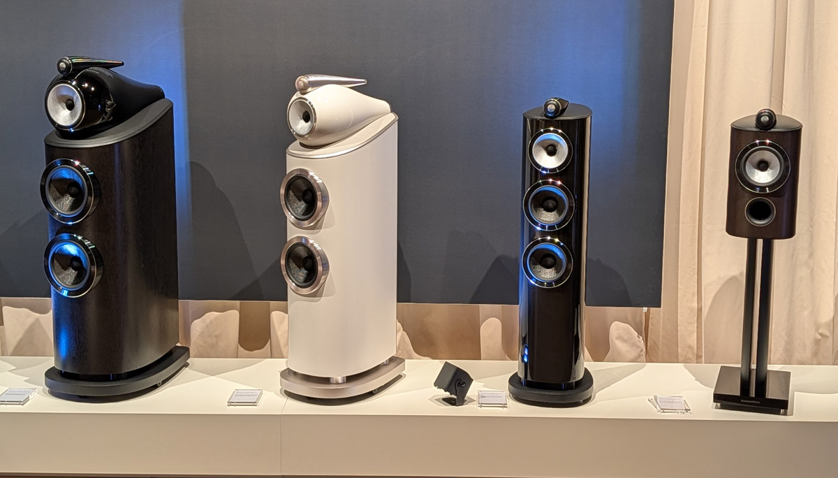 Bowers & Wilkins 801 D5 vs 800 Series Diamond D5: A Flagship Redefined