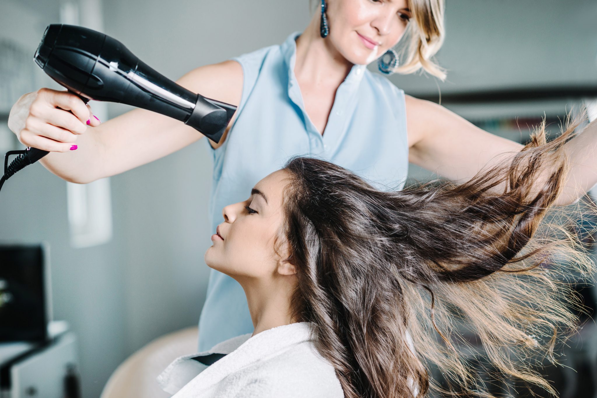 Air-Dried vs Blow-Dried Hair: The Best Technique for Summer
