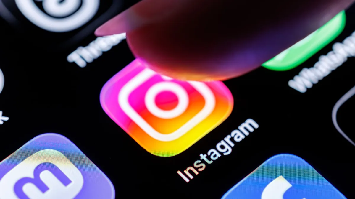 How to Use Instagram Grid Reordering to Perfect Your Profile Aesthetic