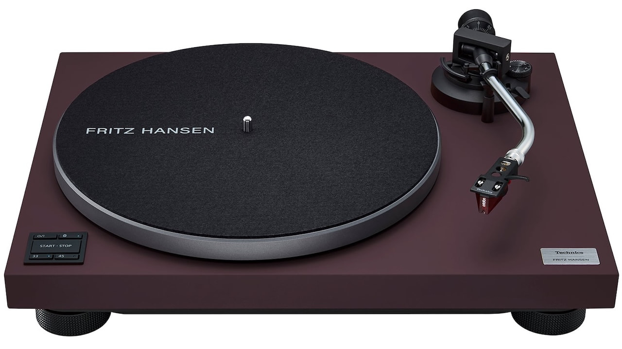 Bluetooth Turntables Prove Wireless Vinyl Can Sound Great