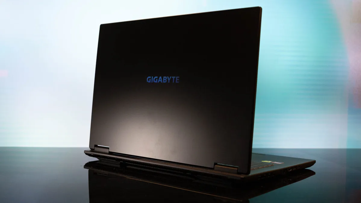 Gigabyte Aero X16 Deal: RTX 5070 and Ryzen AI 9 HX 370 Drop to loading=