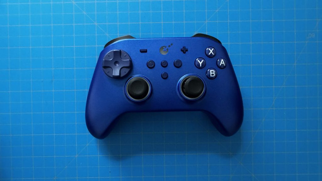 GuliKit TT Max vs Scuf Omega: Precision and Comfort Compared