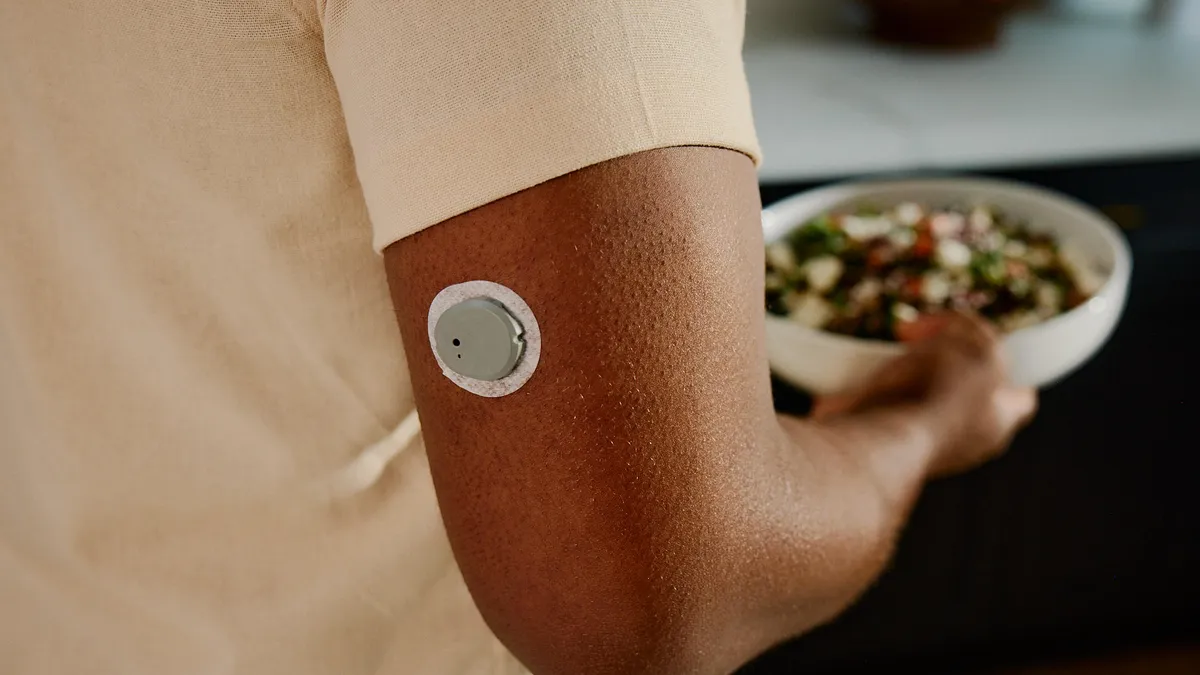 Apple Watch Glucose Monitoring Apps: Dexcom vs FreeStyle Libre vs Eversense