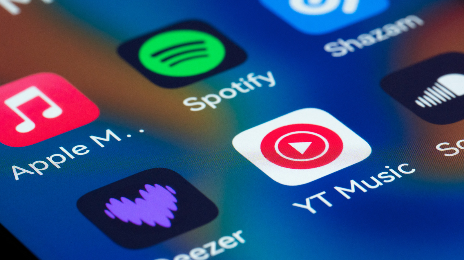 YouTube Premium vs. Plex: Which Subscription Delivers Better Value?