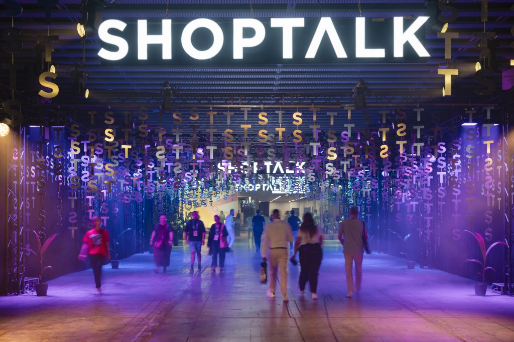 How Agentic AI and Virtual Try-On Tools Are Reshaping Beauty Retail