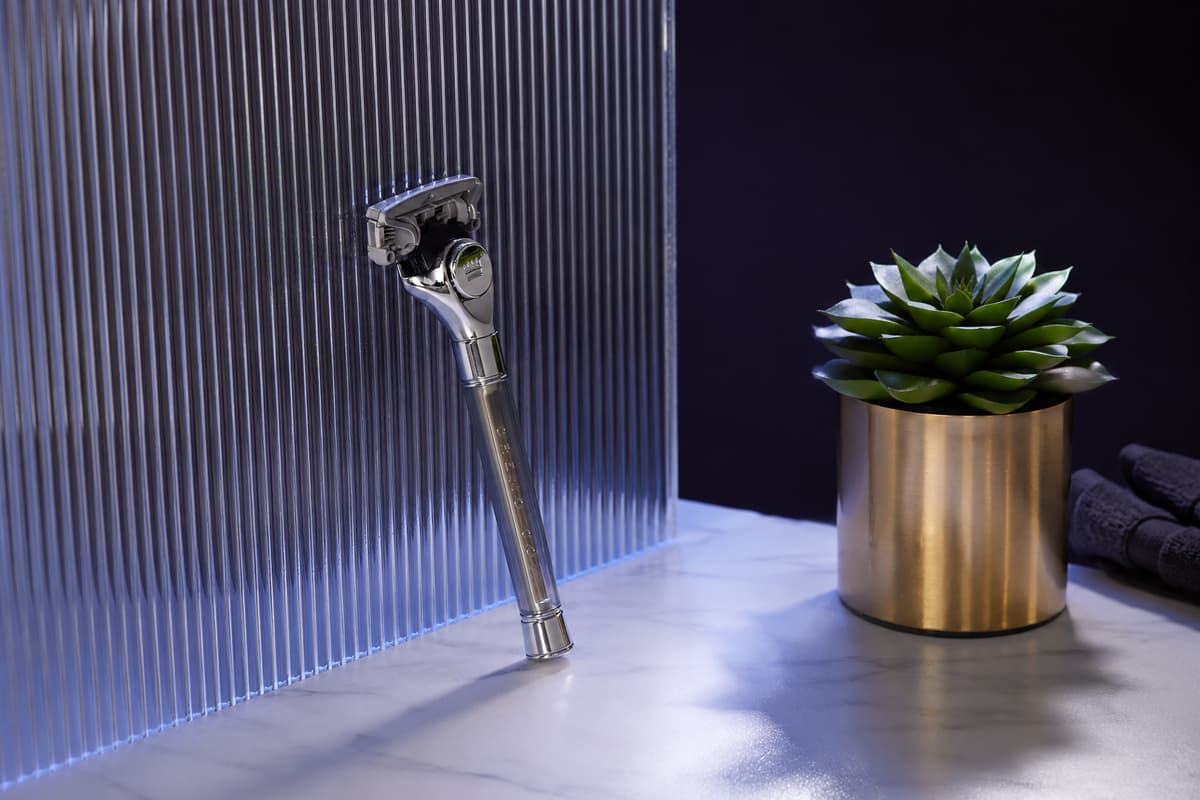 This Barber-Inspired Razor Is on Sale for Father's Day