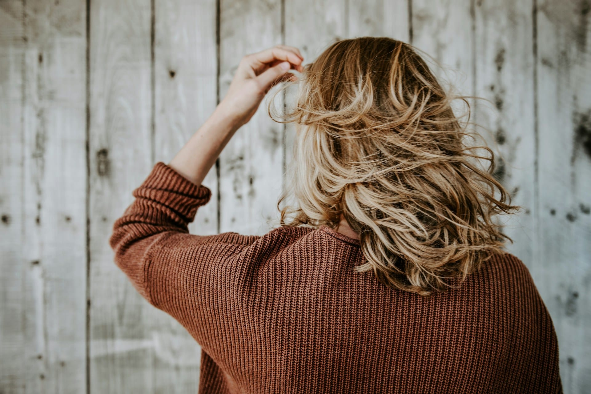 Managing a Sensitive Scalp Without Sacrificing Style