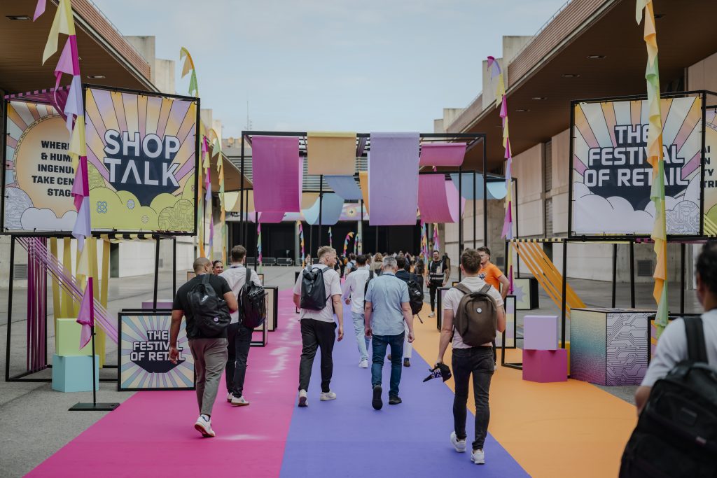 How Agentic AI and Virtual Try-On Tools Are Reshaping Beauty Retail