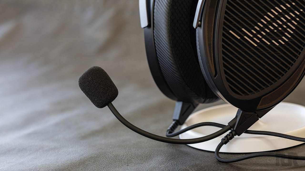 Open-Back Headphones Enter Gaming: ASUS ROG Kithara vs Audeze MM-520