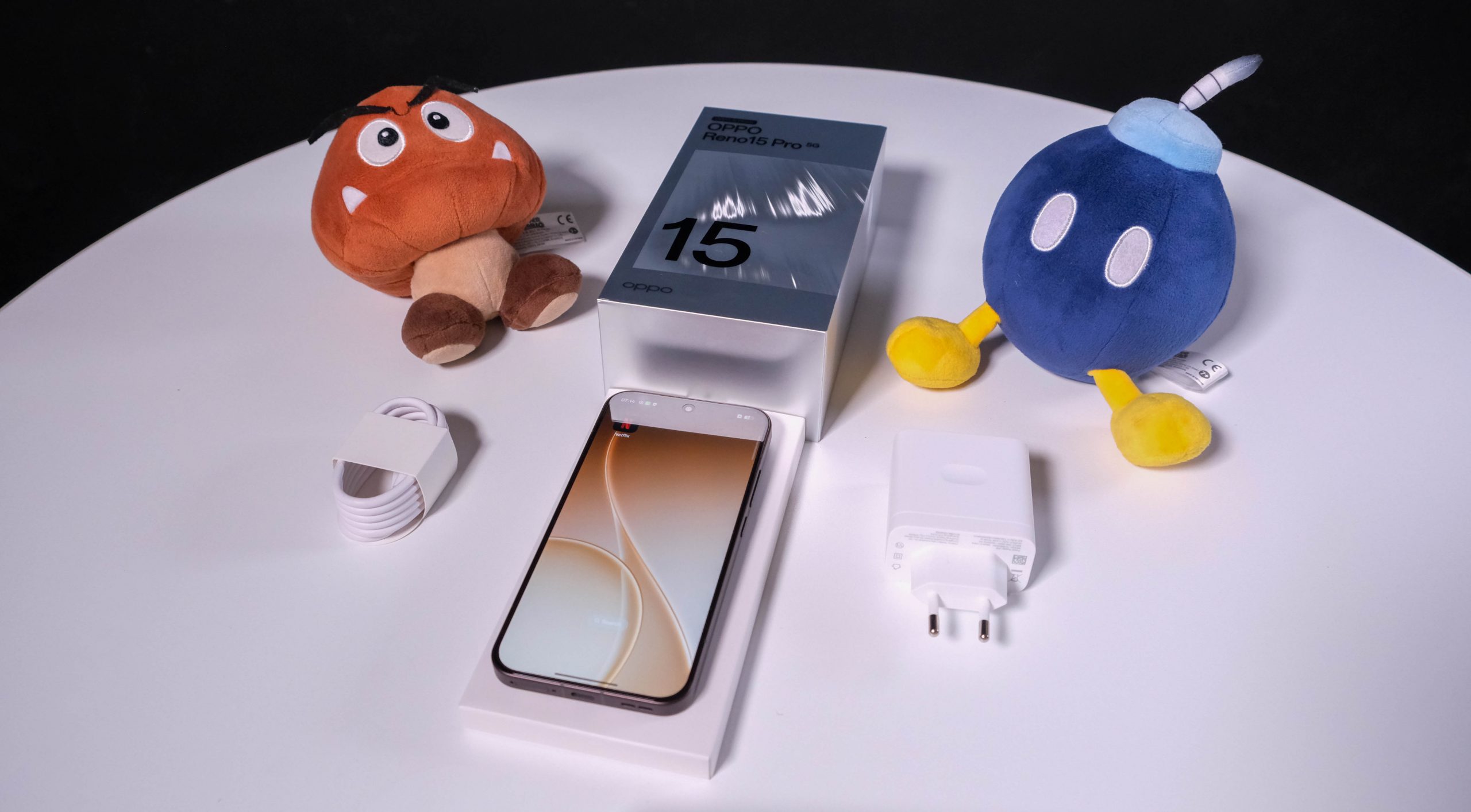 Huawei Nova 16 vs Oppo Reno 15: Which Mid-Range Camera Phone Wins