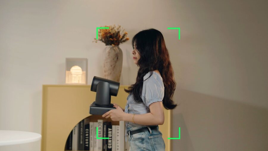 Premium 4K Webcams With AI Tracking Are Replacing Studio Rigs