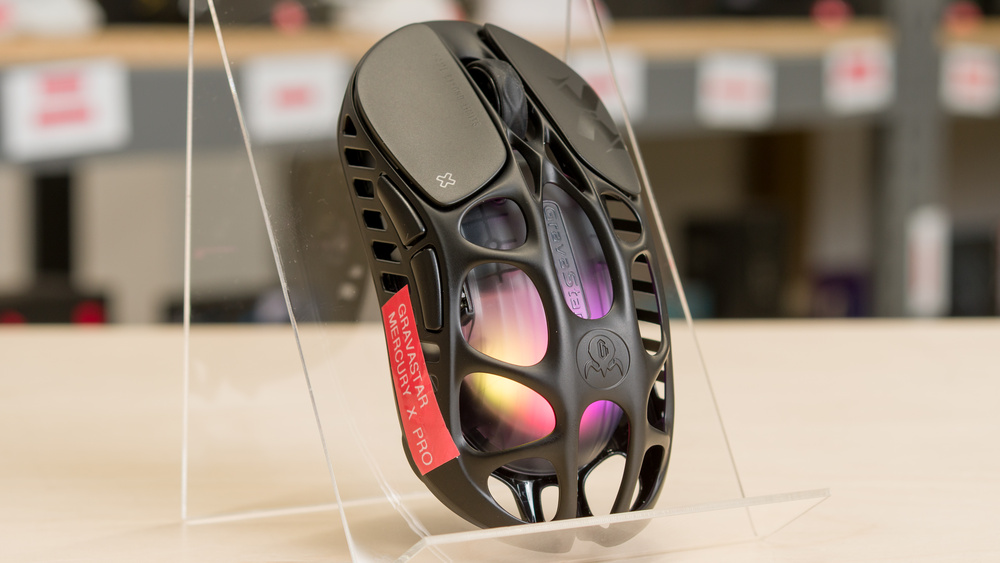 Lightweight Wireless Gaming Mice Face Off: GravaStar Mercury X Pro vs ATK Blazing Sky F1 V2 Extreme