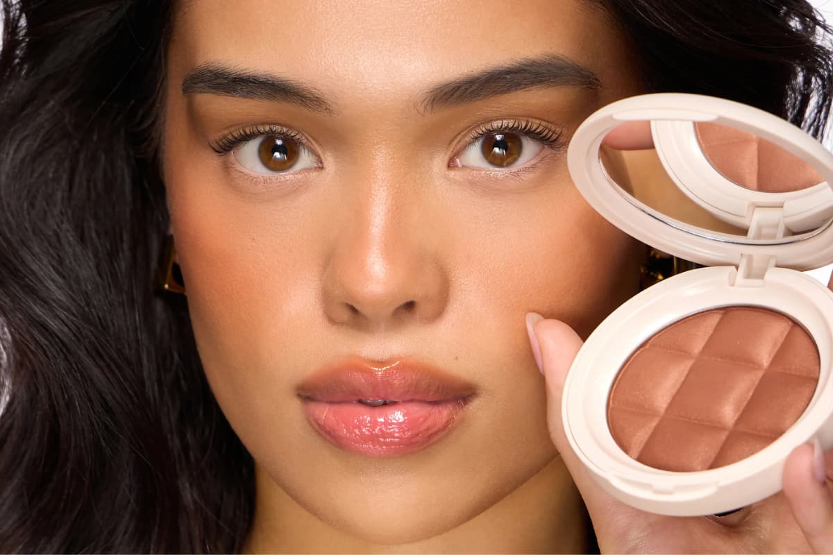 Buildable Bronzers and Illuminators Are Replacing Traditional Highlighters