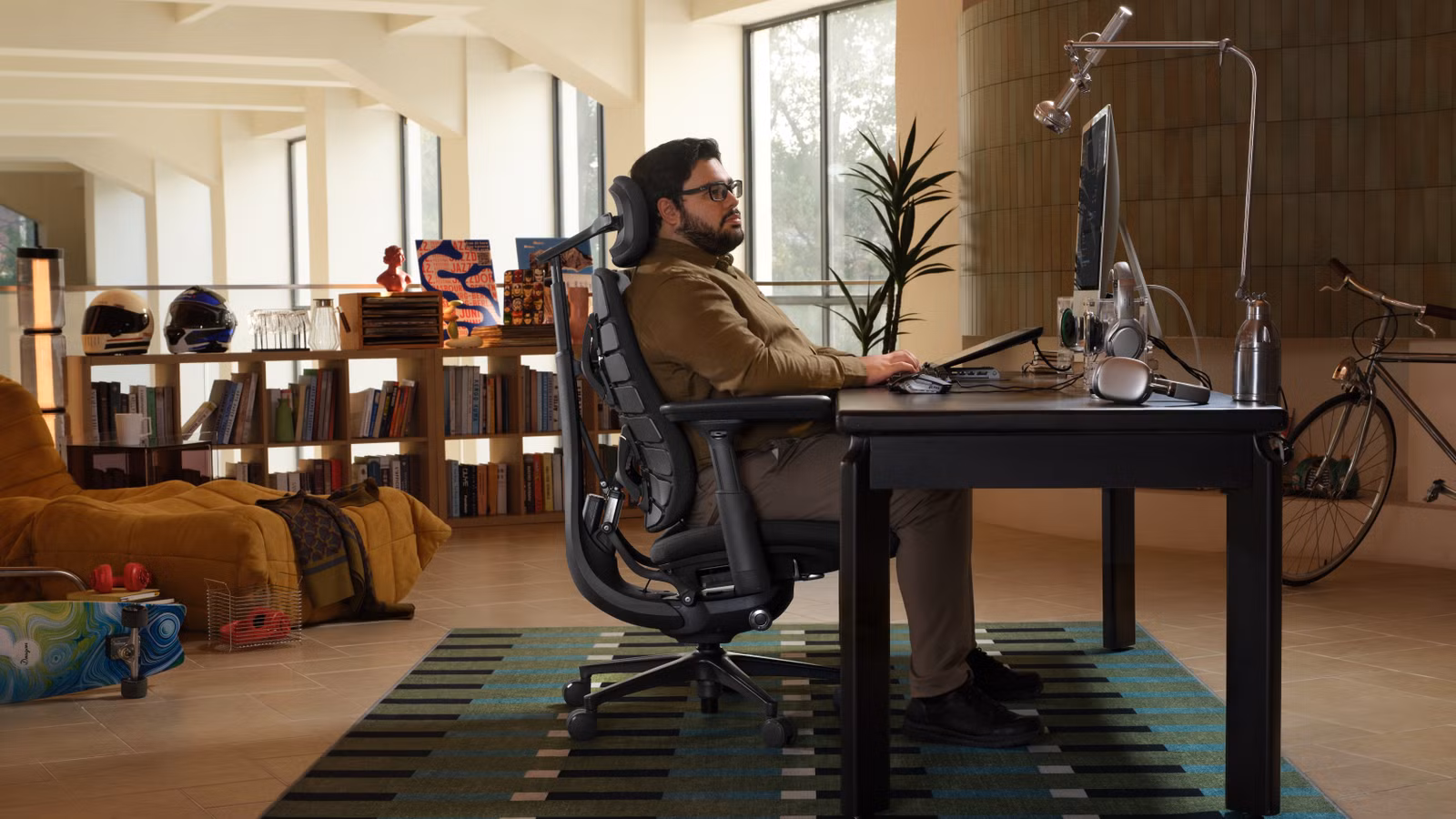 LiberNovo Maxis Chair Finally Centers Bigger Bodies in Ergonomic Design