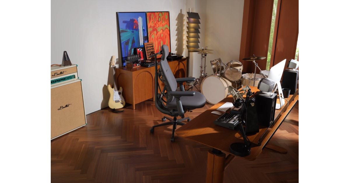 LiberNovo Maxis Chair Tackles the Ergonomic Gap for Bigger Bodies