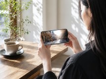 Sharp AQUOS R11 Brings 240Hz Pro IGZO OLED and 38.5MP Tele Camera to Premium Flagships