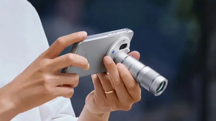 Vivo X Fold 6 Launch: 200MP Zeiss Camera Meets Dimensity 9500 Super