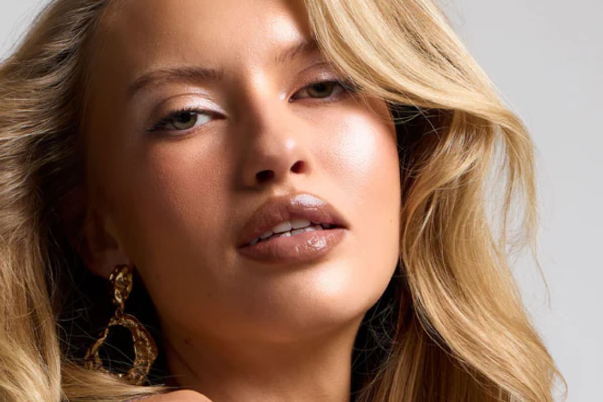 Buildable Bronzers and Illuminators Are Replacing Traditional Highlighters