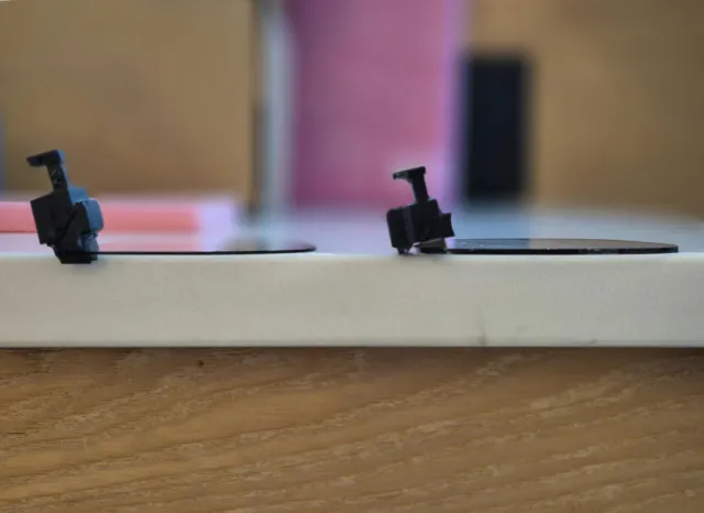 How Waveguide Breakthroughs and Wide FOV Are Making Smart Glasses Wearable