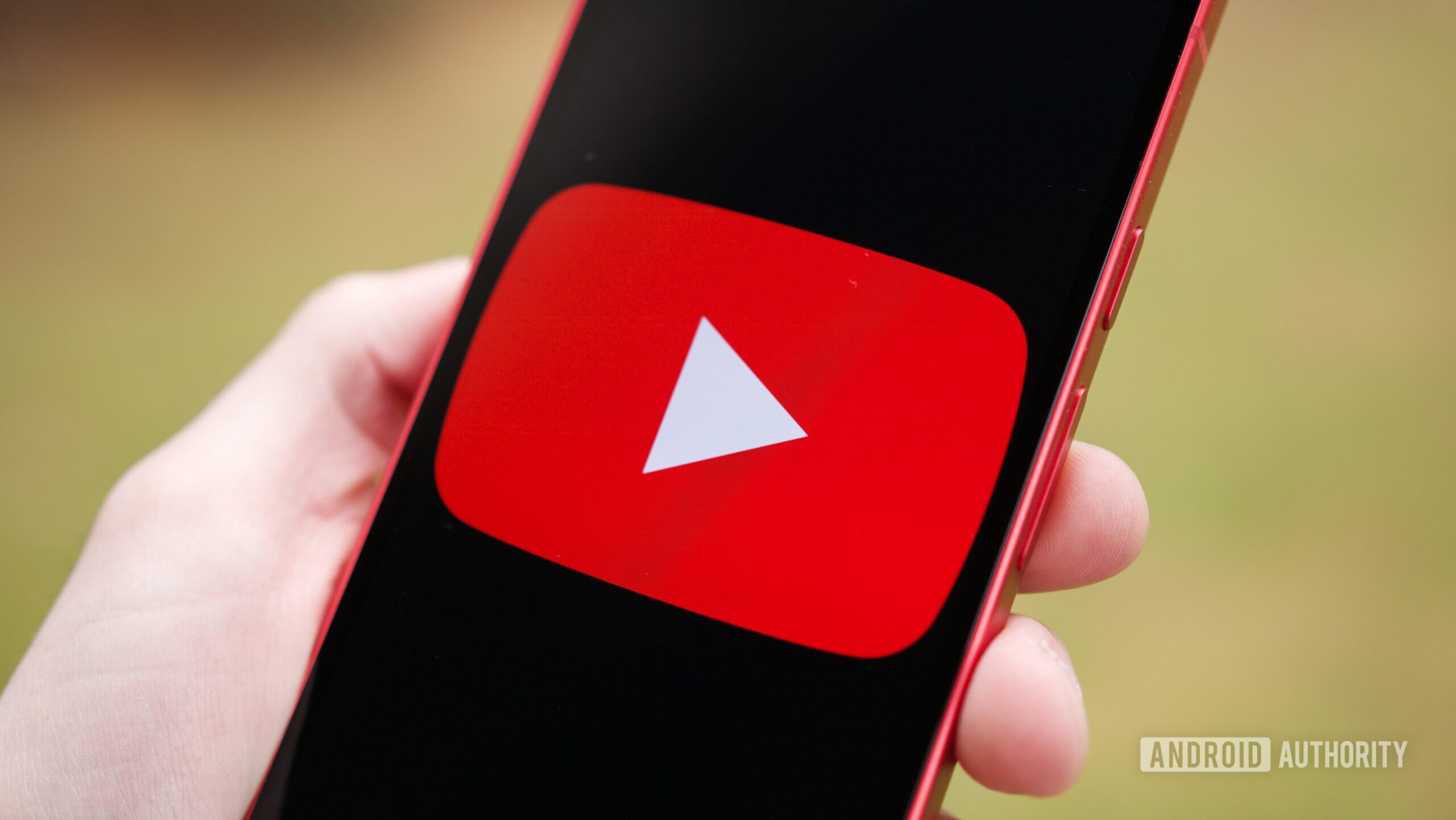 YouTube’s Latest Android Redesign Is Breaking User Habits