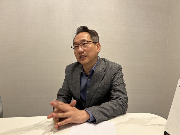 Enterprise Software Is Being Rebuilt Around AI-Native Architecture