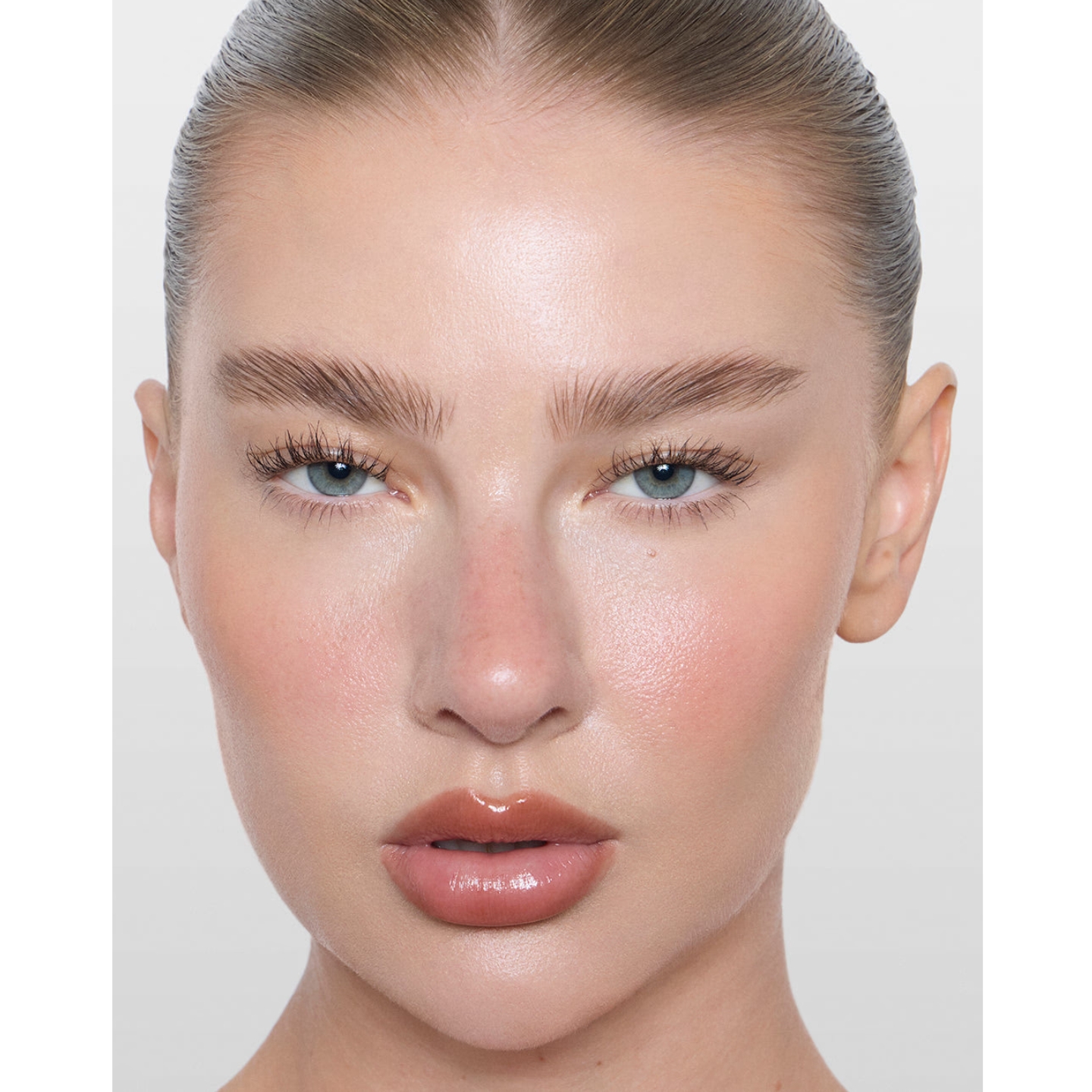 Why Skinimalism Is the Answer to Beauty Product Overload
