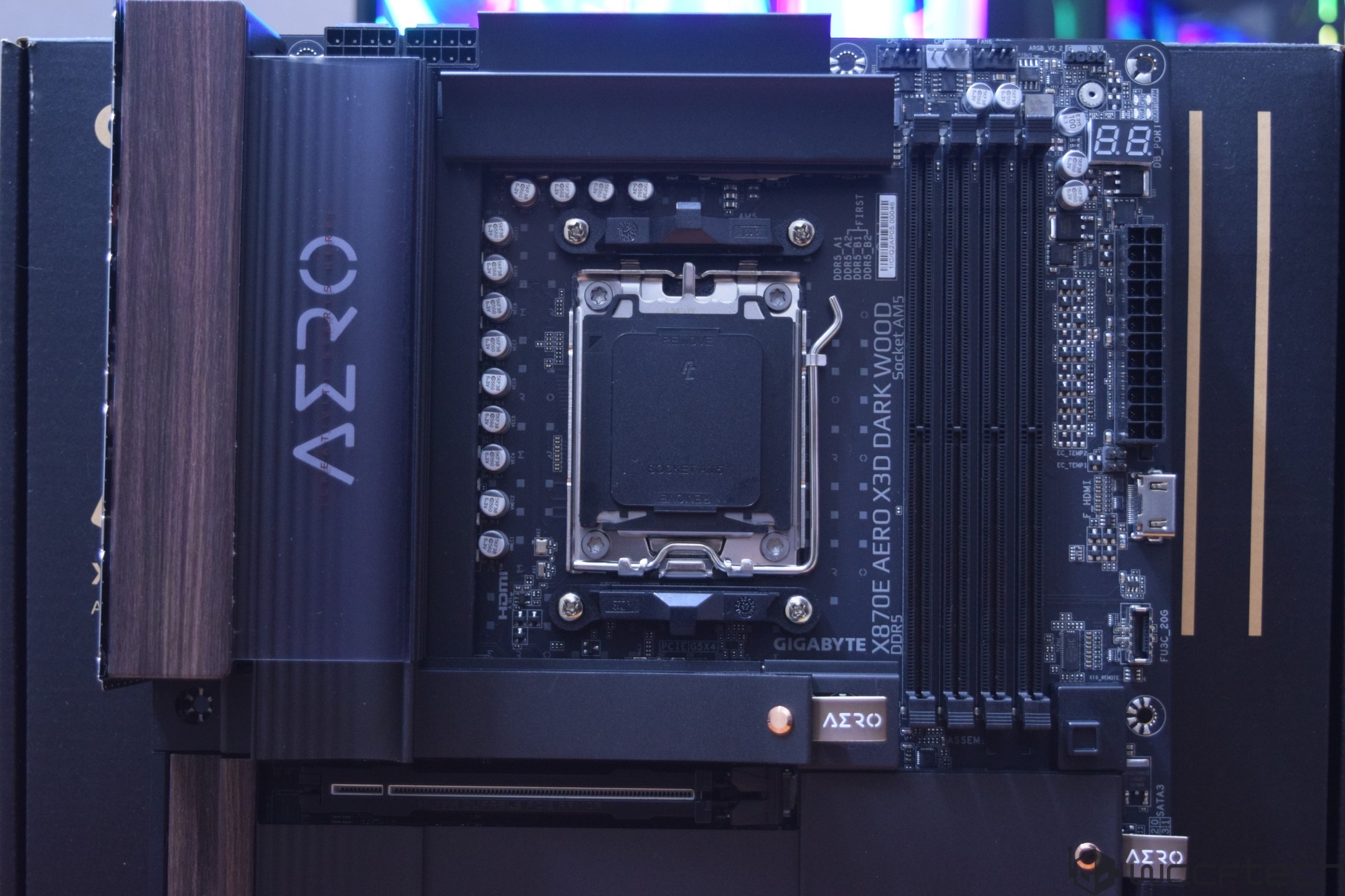X870 Motherboards: ASRock Challenger vs Gigabyte AERO for Ryzen 9000