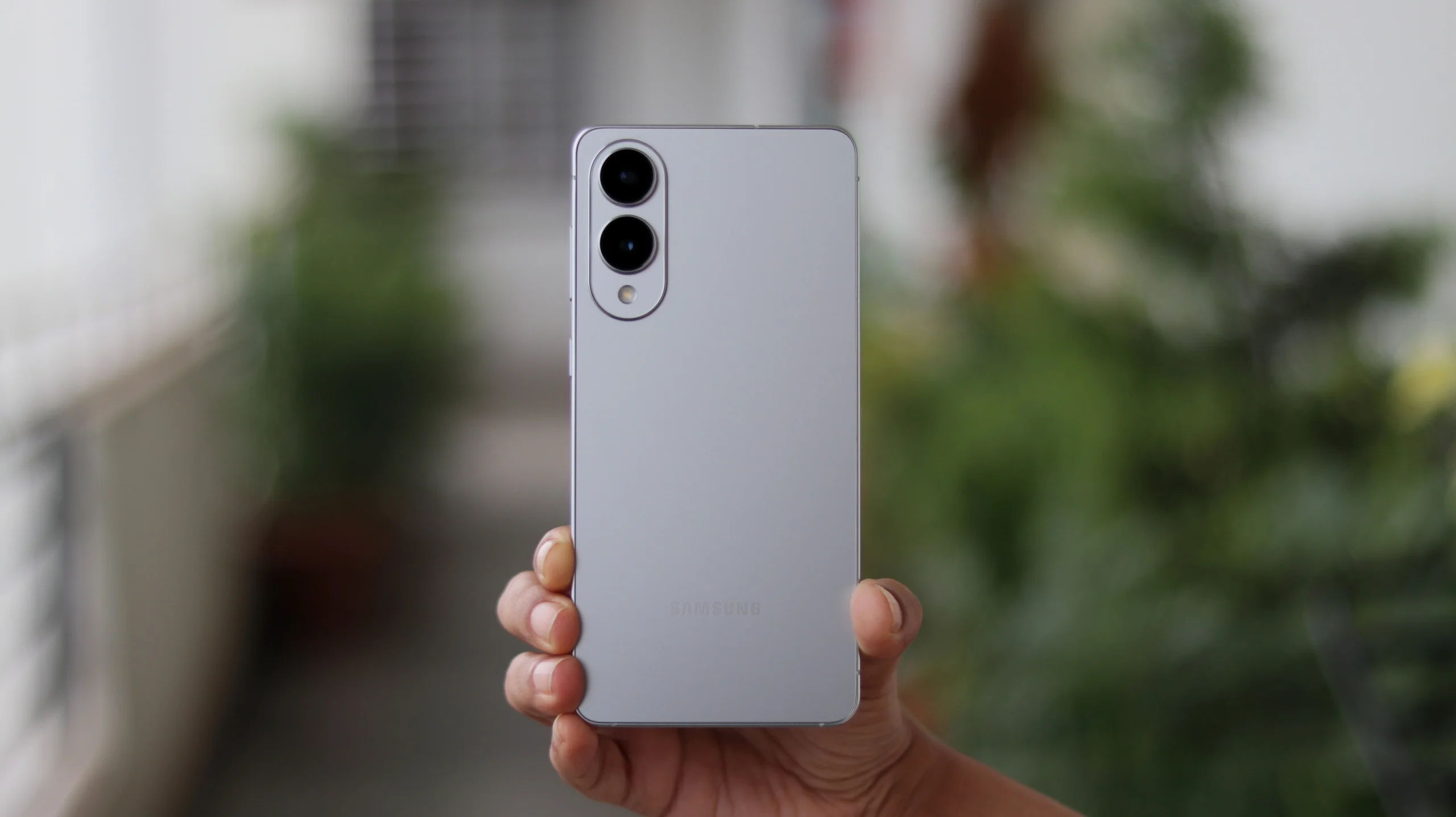 iPhone Air 2 Rumors Point to a Thinner Future With Tough Trade-Offs
