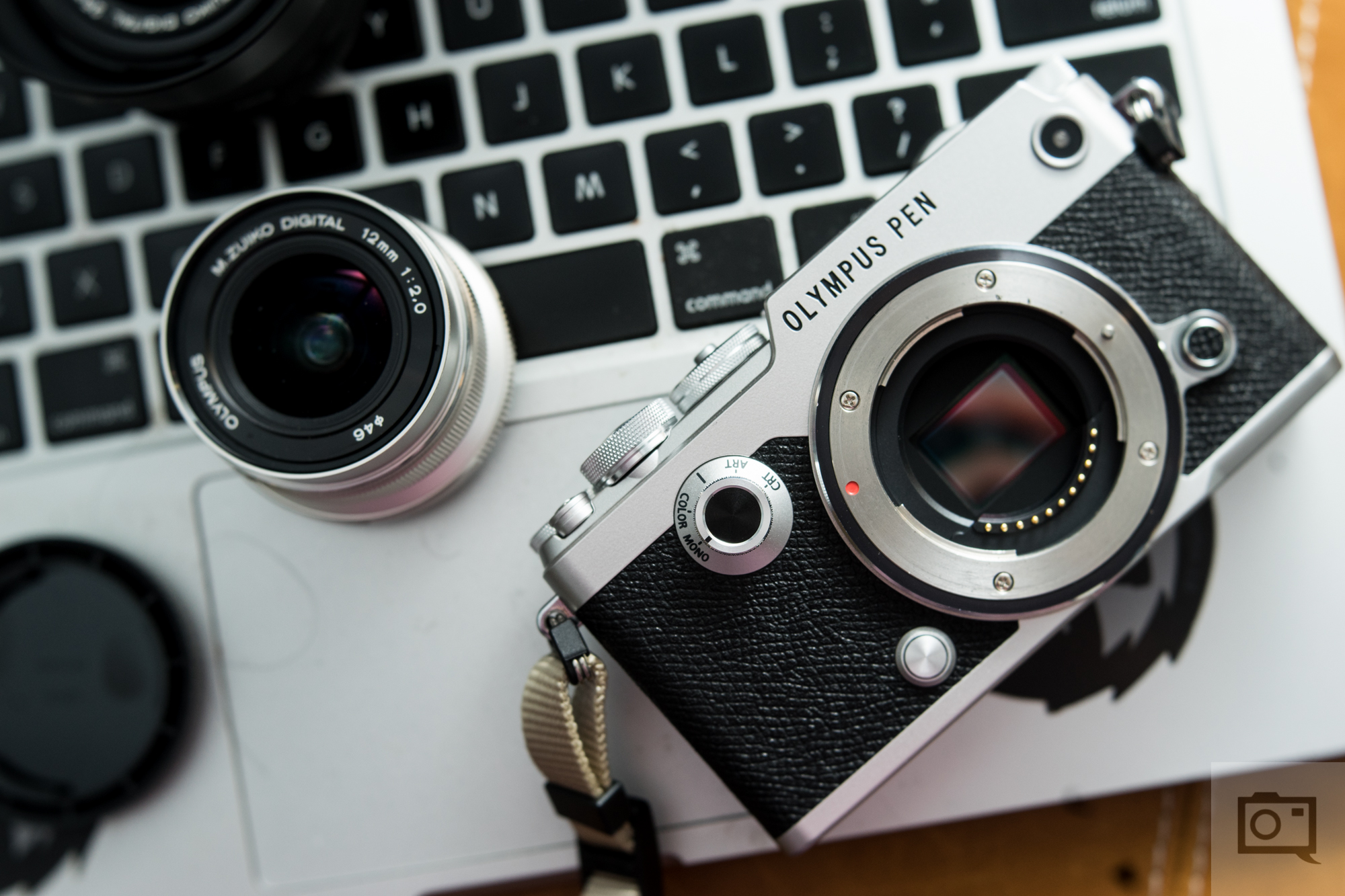 Why This 28mm Prime Lens Outperforms Your Smartphone Camera