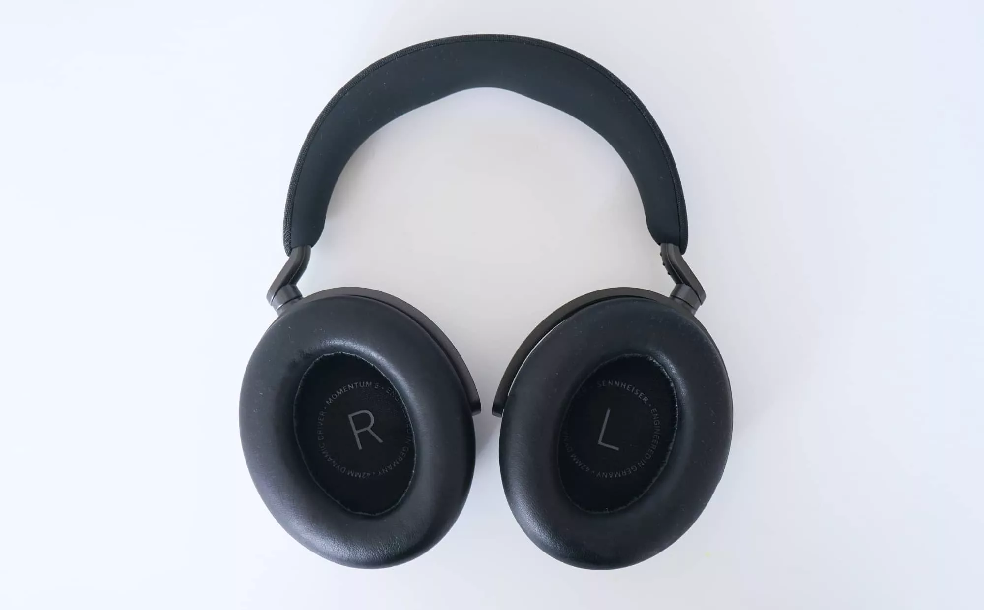Sennheiser Momentum 5 vs Sony WH-1000XM6: The Real Winner After Months of Testing