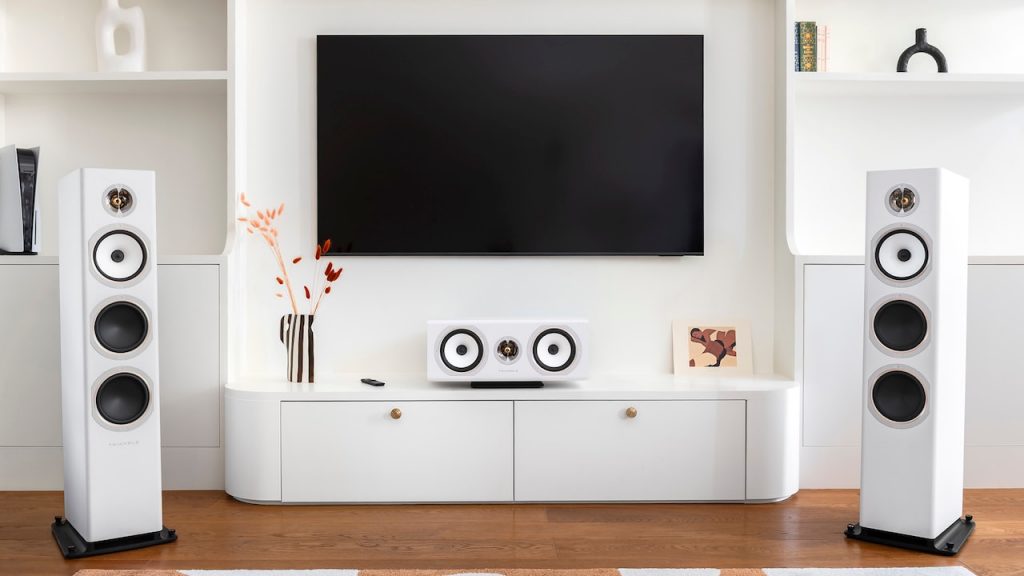 Three Flagship Loudspeakers: Focal, Triangle and Jean‑Marie Reynaud Compared