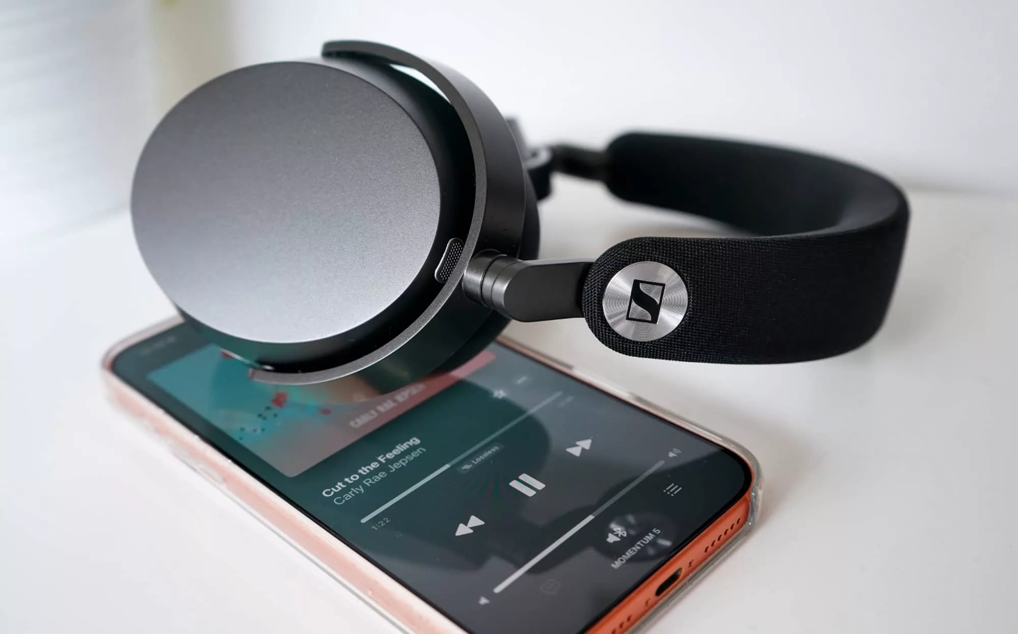 Sennheiser Momentum 5 vs Sony WH-1000XM6: The Real Winner After Months of Testing