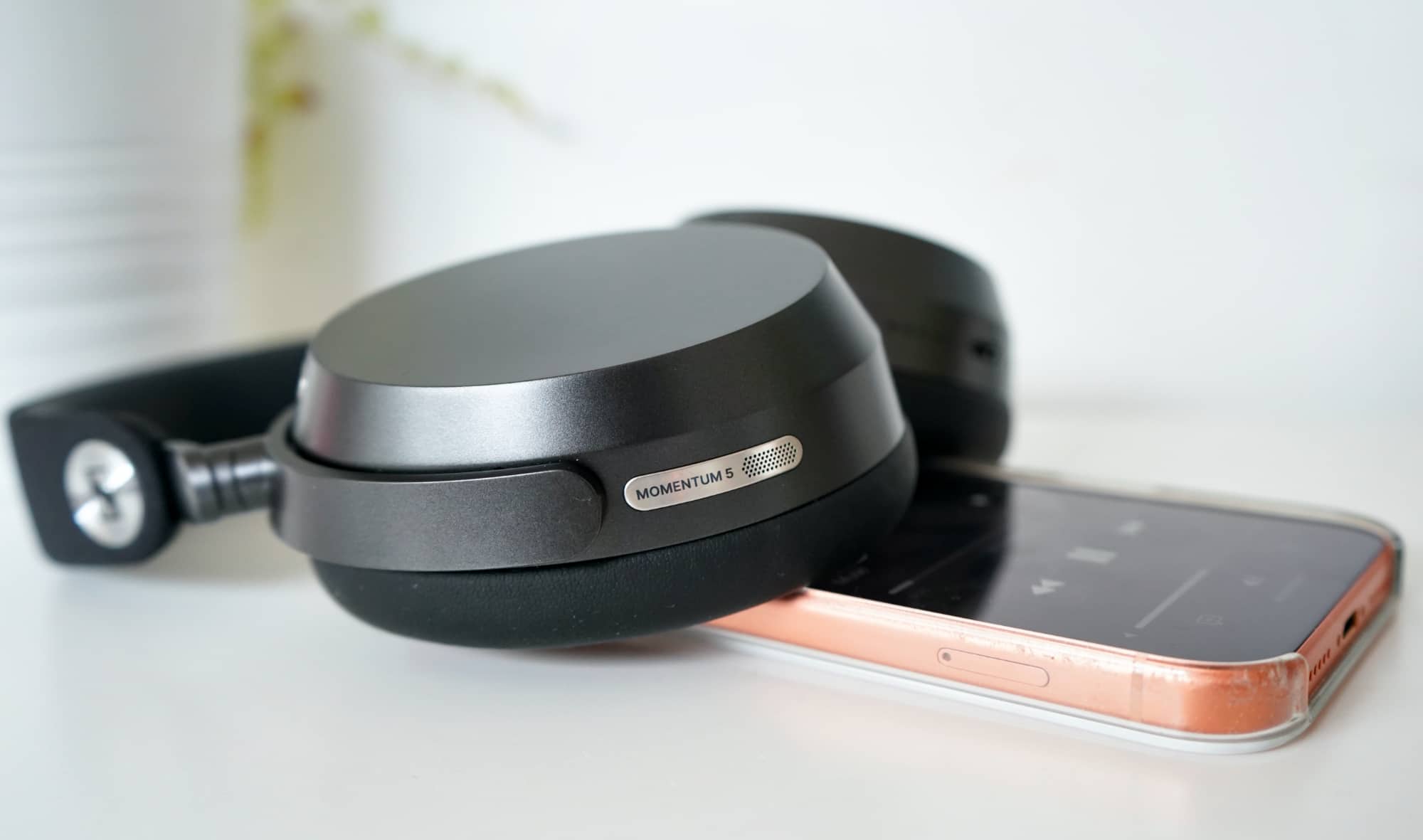 Sennheiser Momentum 5 vs Sony WH-1000XM6: The Real Winner After Months of Testing