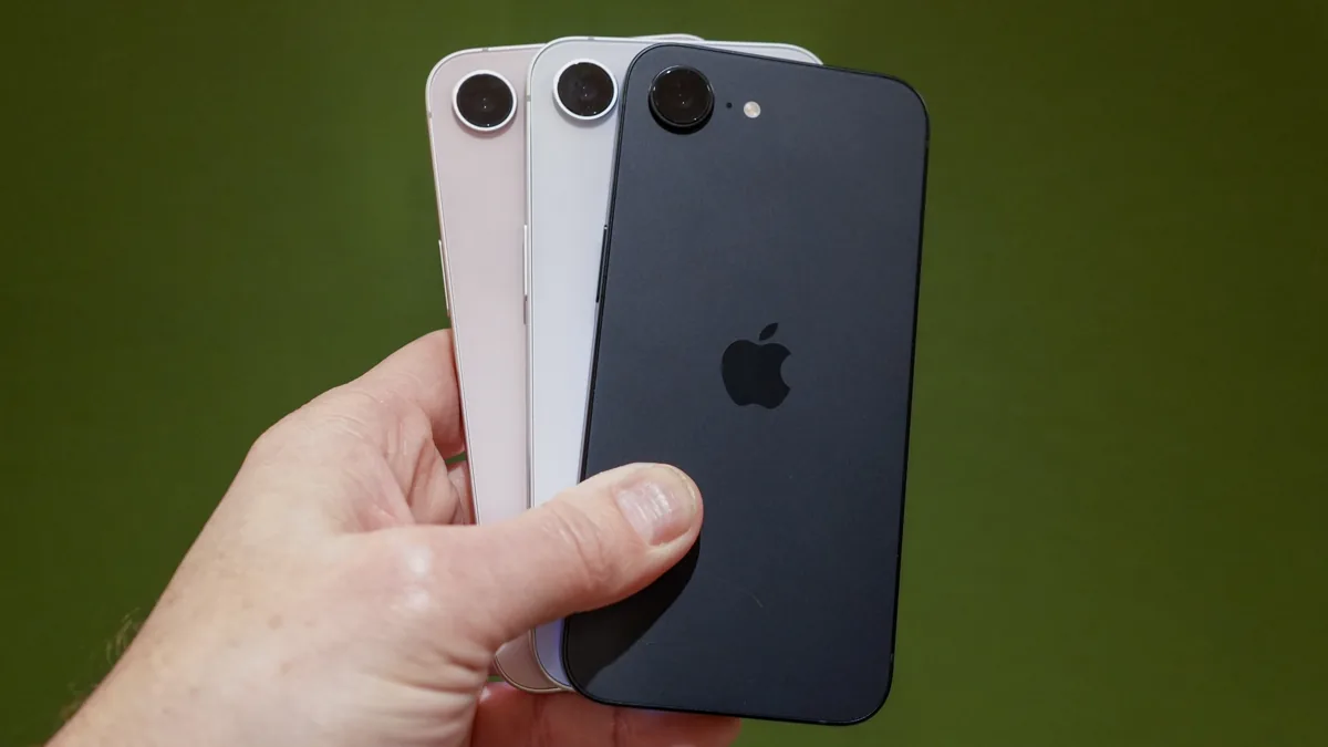 Small Phone Renaissance: The Best Pocket-Friendly Handsets